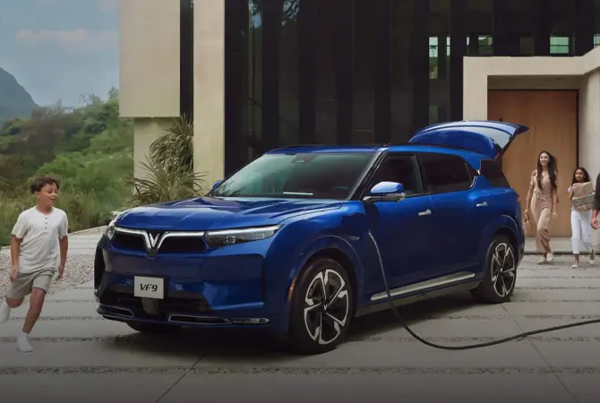 Should You Lease Your New VinFast Vehicle?